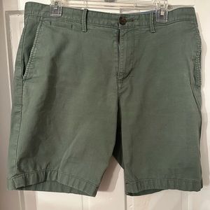 Original Penguin Mens Green Shorts